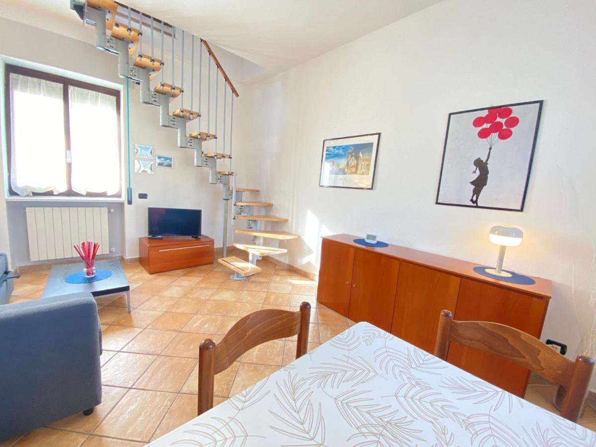 La Discografica, Elegante E Spaziosa Per Gruppi Apartment Trezzano Rosa ภายนอก รูปภาพ